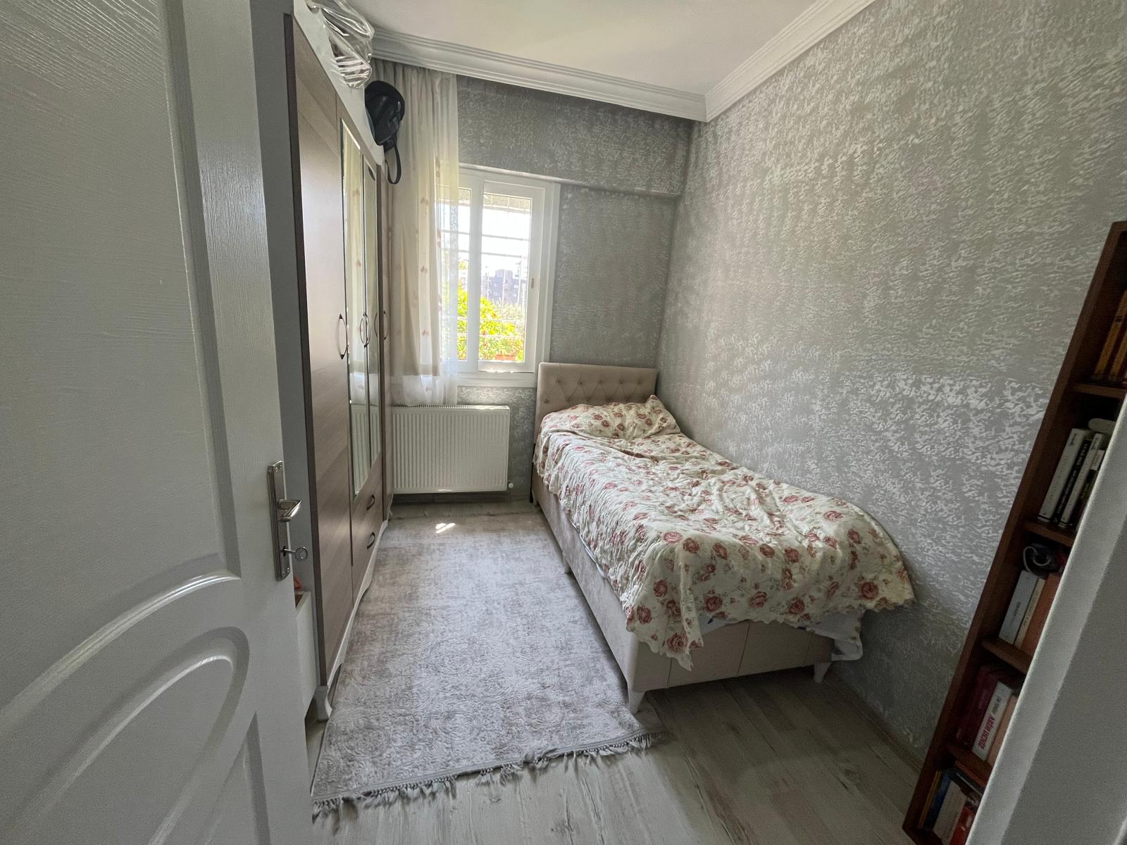 ERGÜNDEN AKKENTTE EFES SİT SATILIK DOĞALGAZLI 3+1 DAİRE - MERSİN YENİŞEHİR fotoğraf 10