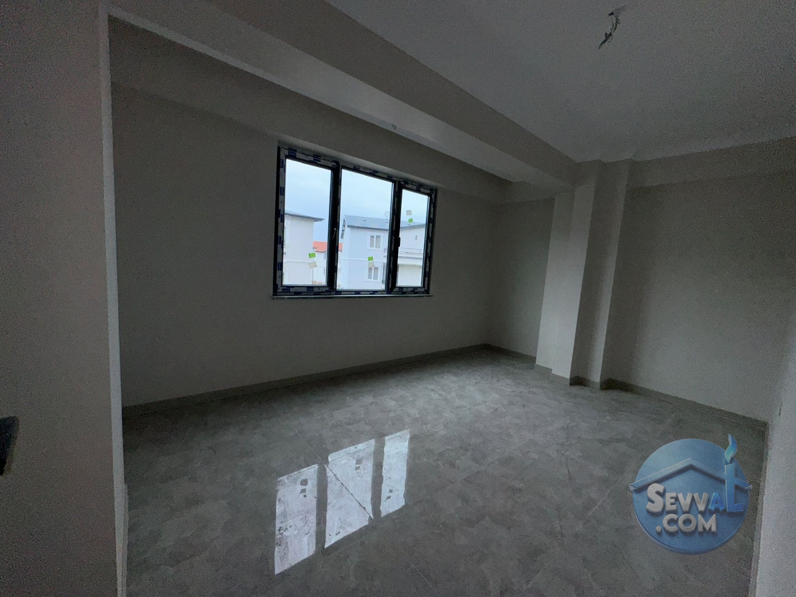 TOPÇULAR MH. SIFIR - EBEVENY BANYOLU - 3+1 ÇATI DUBLEKS - Kocaeli Gölcük fotoğraf 4