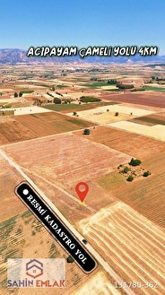 ŞAHİN BÜKE EMLAKTAN DENİZLİ ACIPAYAM AKALAN MAH. SATILIK 826 M² SATILIK TARLA - DENİZLİ ACIPAYAM fotoğraf 3