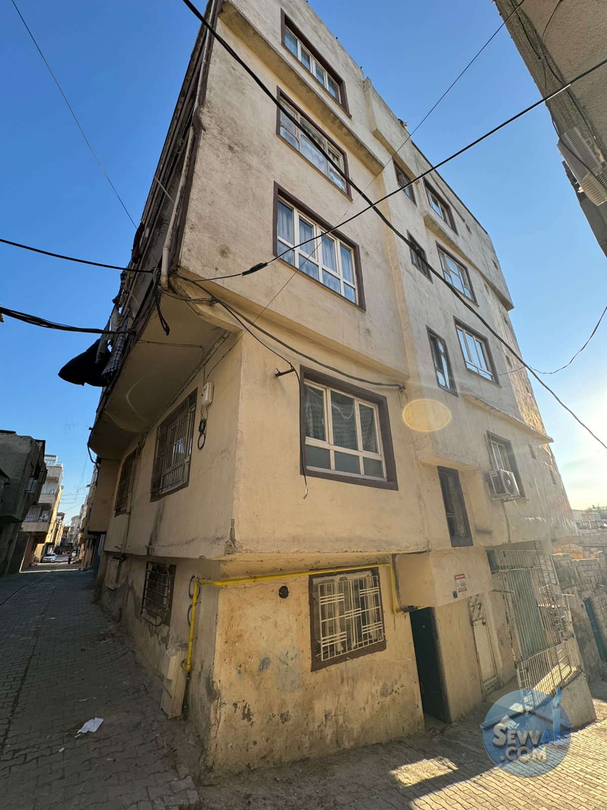B.BAŞI MAH 1.KAT 2+1 SOBALI - ŞANLIURFA HALİLİYE fotoğraf 4