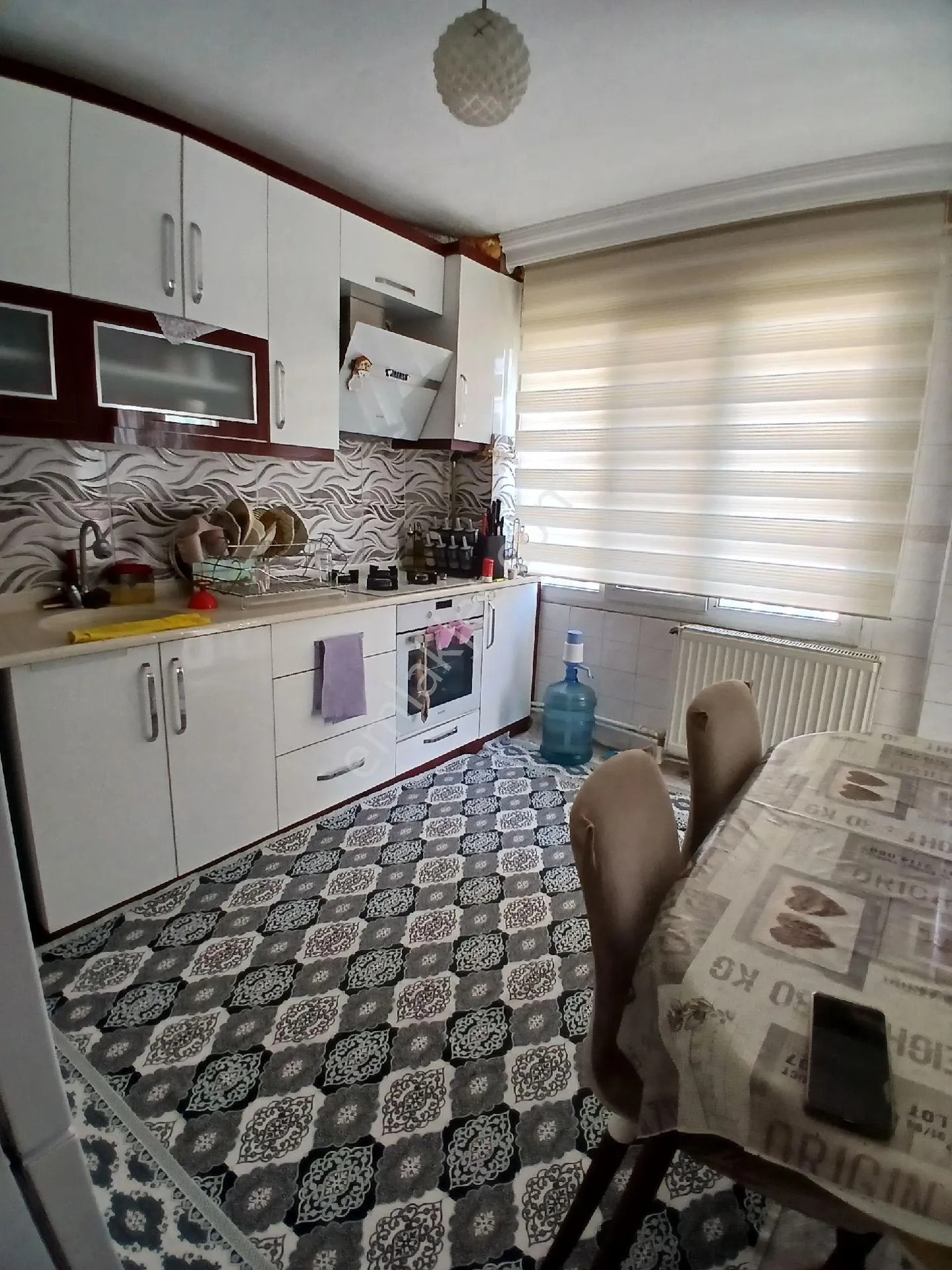 İzmir Torbalı Cumhuriyet Mahallesinde 3+1 Arakat Daire Satılık - İZMİR TORBALI fotoğraf 2