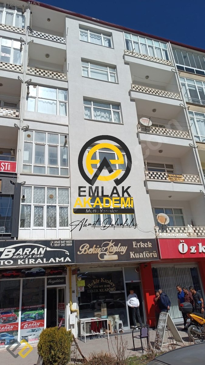 EMLAK AKADEMİDEN ŞEHİR MERKEZİNDE 3+1 SATILIK DAİRE - YOZGAT MERKEZ fotoğraf 2
