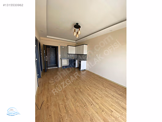 GÜLTEPE'DE MİGROS CİVARI GENİŞ OTURUMLU 1+1 KİRALIK DAİRE