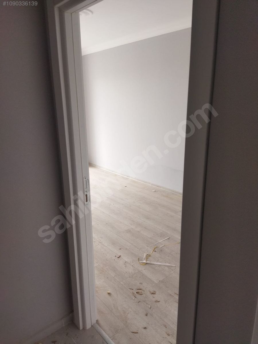 sahibinden ana yola cepheli araç takaslı - YALOVA ALTINOVA fotoğraf 12