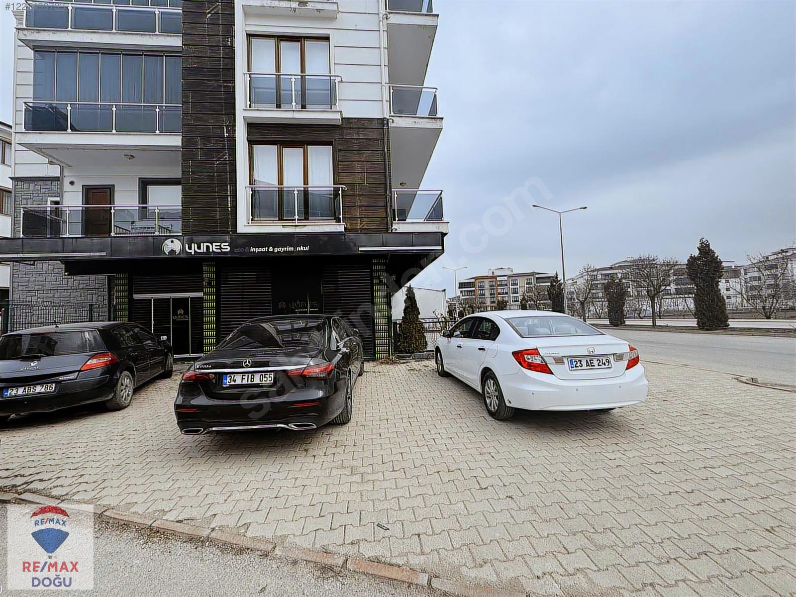 REMAXDOĞUDA KUVAYI MİLLİYE CADDESİNDE ÇİFT CEPHELİ SATILIKDÜKKAN - ELAZIĞ MERKEZ fotoğraf 9