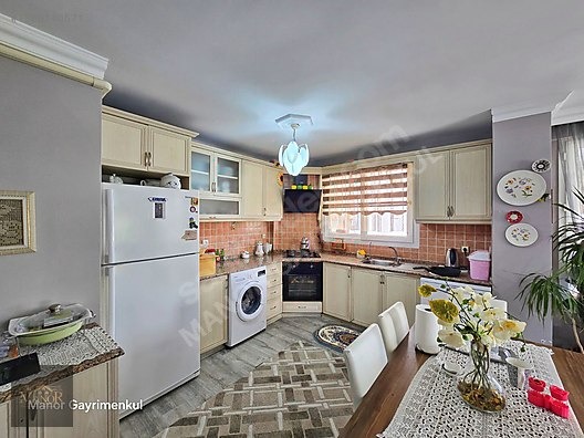 KUŞADASI EGE MAHALLESİNDE 3+1 ARAKAT ASANSÖRLÜ SATILIK DAİRE - AYDIN KUŞADASI fotoğraf 4
