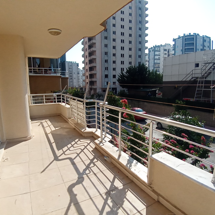 MEZİTLİ YENİMAHALLE. DOĞALGAZLI 3+1 SATILIK DAİRE - MERSİN MEZİTLİ fotoğraf 2