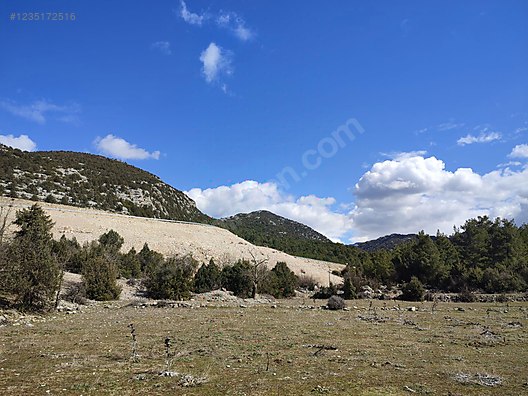 Antalya / Akseki / Alaçeşme Mhahallesinde 1.811 m² SATILIK ARSA 