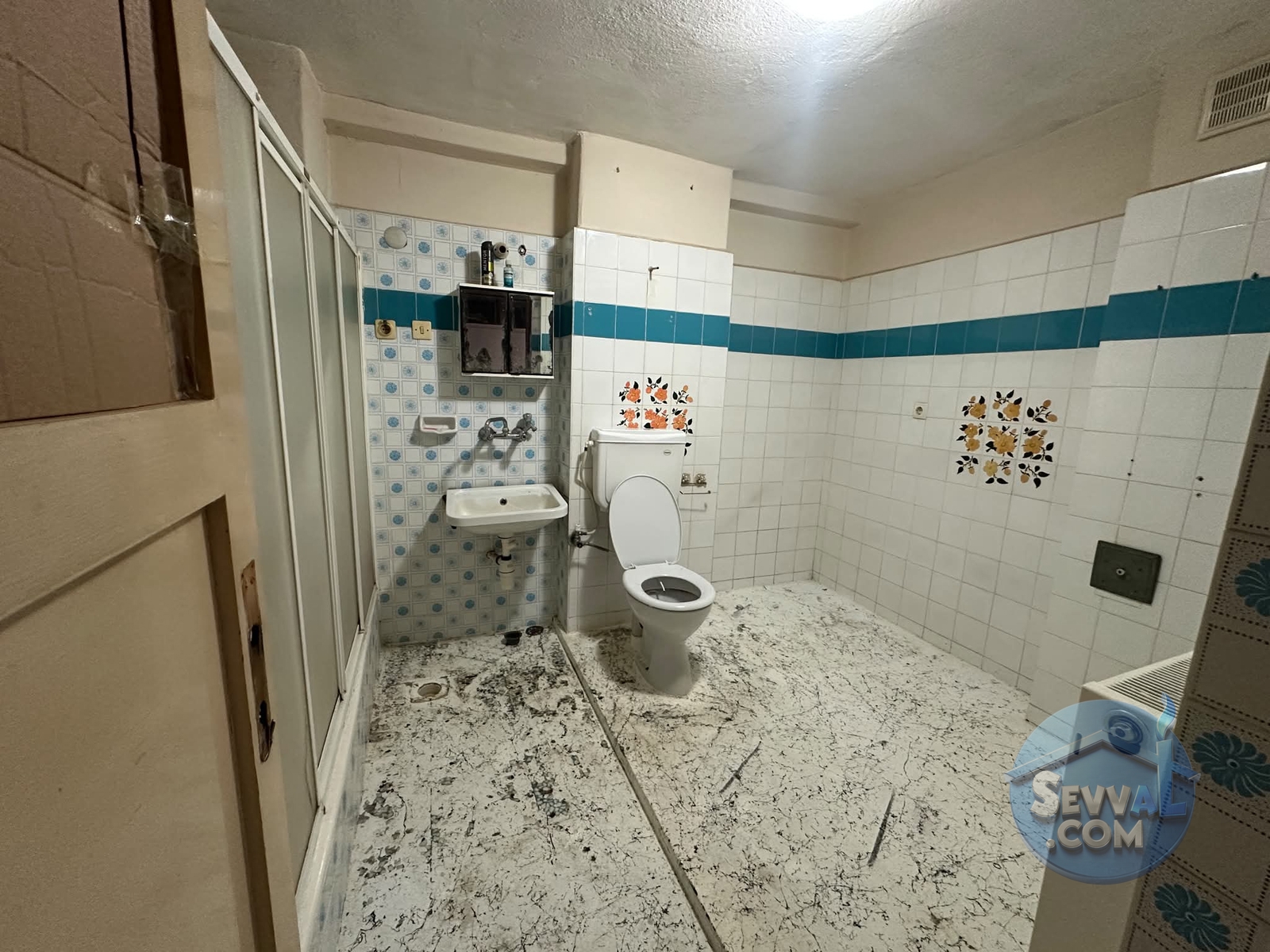 DEĞİRMENDERE CADDE ÜZERİNDE 3+1 FIRSAT SATILIK - Kocaeli Gölcük fotoğraf 8