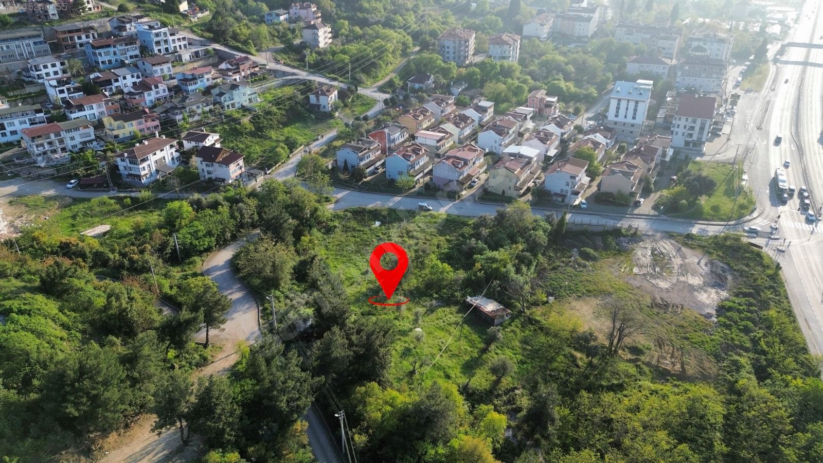 SAHİBİNDEN PLAJA 300 MT.DENİZ VE KÖPRÜ MANZARALI ARSA - KOCAELİ KARAMÜRSEL fotoğraf 3