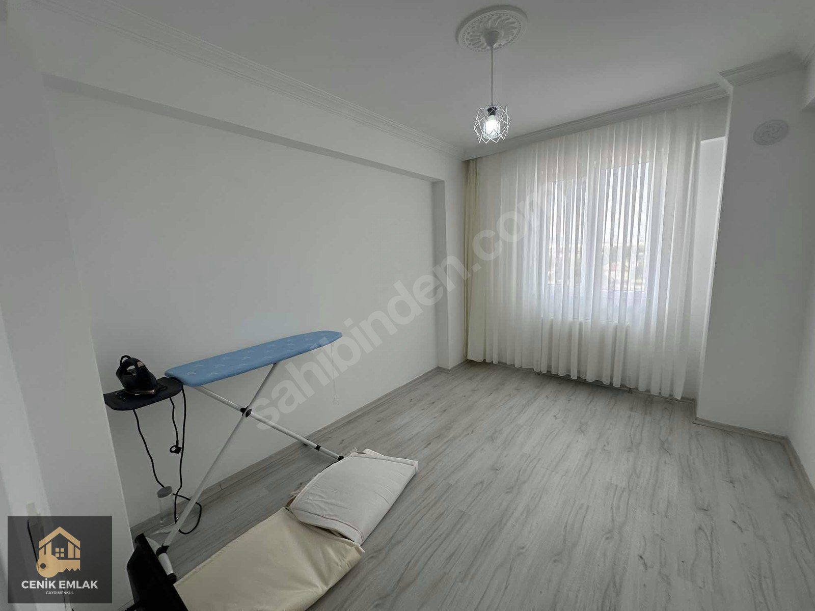 CENİK EMLAK'TAN ZİLE CADDESİ ÜZERİ SATILIK LÜX 3+1 ! - ÇORUM ALACA fotoğraf 2