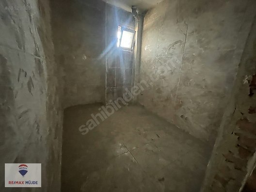 BAYRAMPAŞA TERAZIDEREDE KIRALIK 200 M2 1.KAT IŞYERI - İSTANBUL BAYRAMPAŞA fotoğraf 6