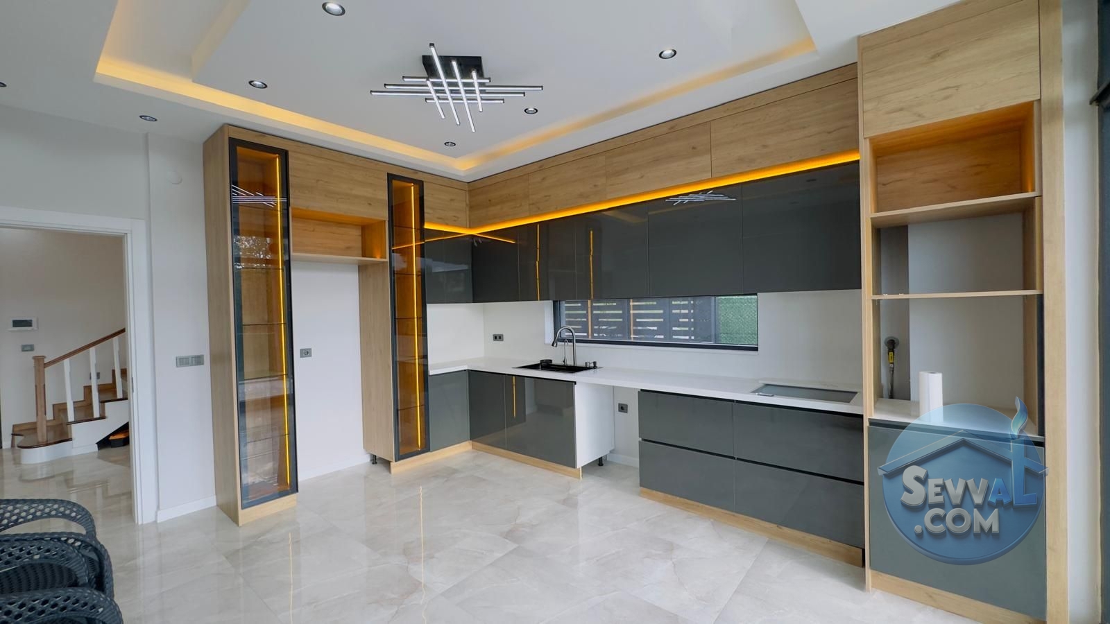 DAMLAR MAH. SATILIK 4+1 HAVUZLU LÜKS MÜSTAKİL VİLLA - Kocaeli Başiskele fotoğraf 5