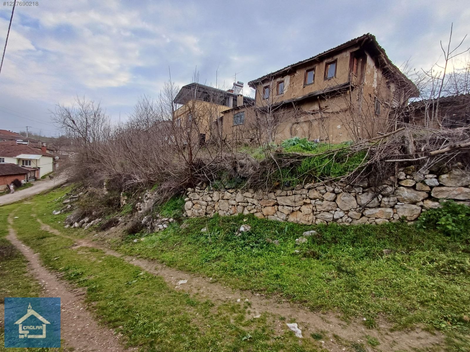 ÇAĞLAR'DAN YAZILI MH.DE KÖY İÇİ 632m2 ARSA İÇİNDE ESKİ KÖY EVİ - BURSA YENİŞEHİR fotoğraf 16