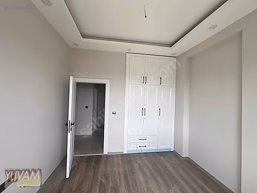 YUVAM'DAN DAĞ MANZARALI 2+1 SATILIK DAİRE - MERSİN MEZİTLİ fotoğraf 4