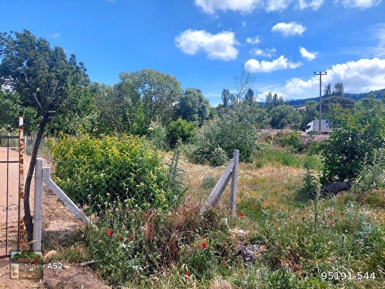 BERGAMA KOZAK YAYLASI YUKARIBEY MAH DE 595 m2 ARSA