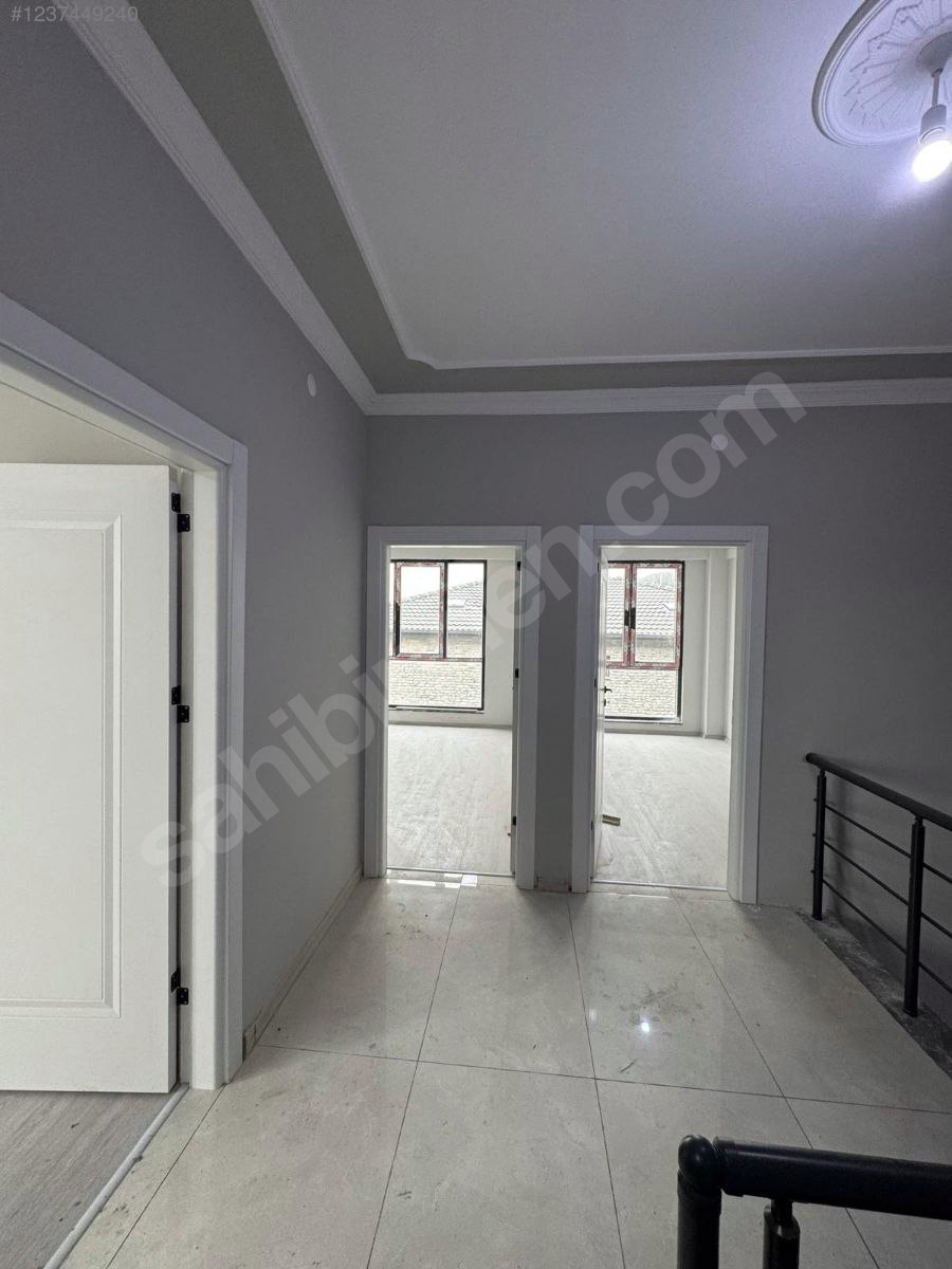 SAHİBİNDEN ADAPAZARI KARAMAN DA SATILIK VİLLA açıklamayi okuyun - SAKARYA ADAPAZARI fotoğraf 3