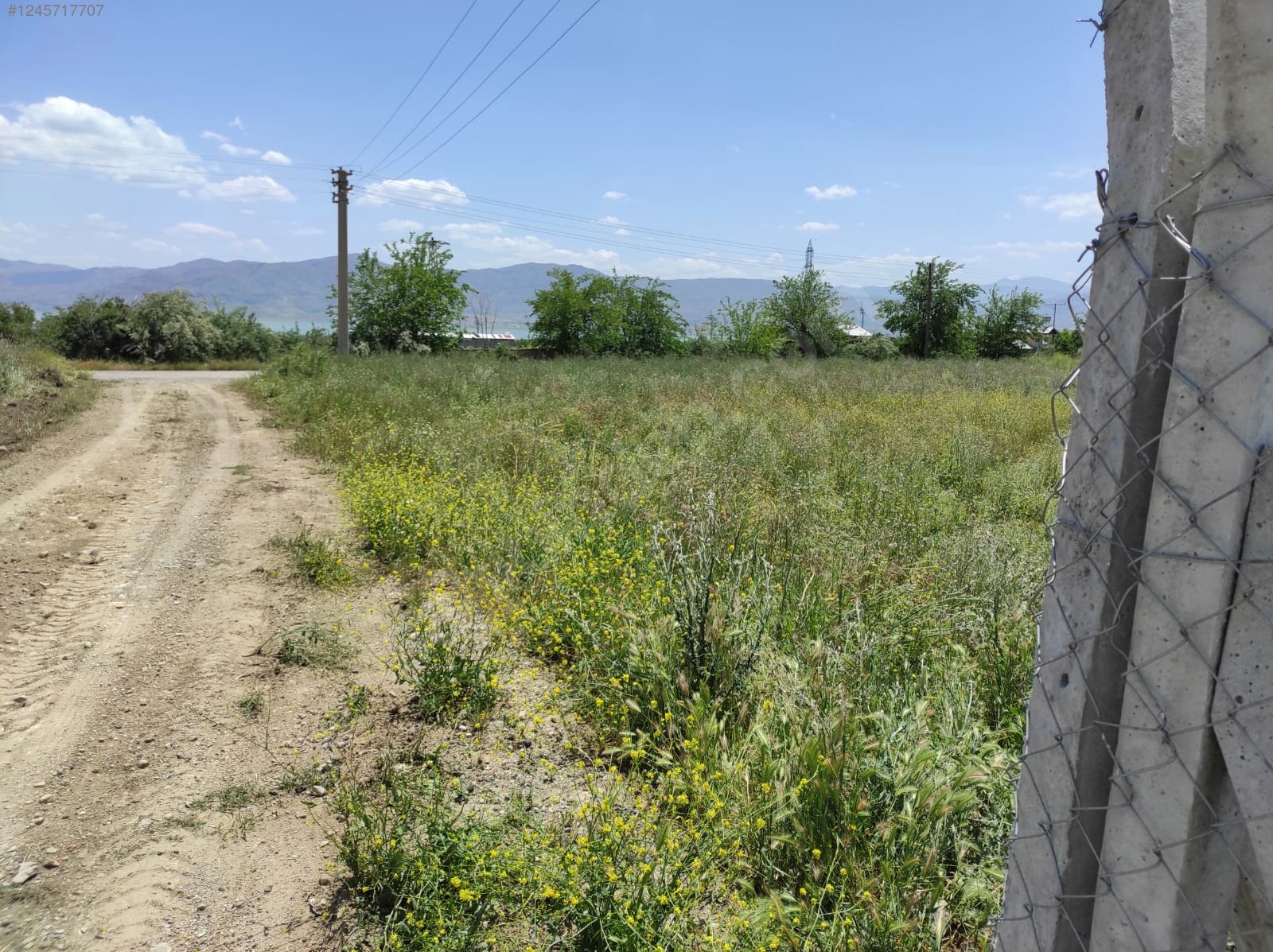 YURTBAŞI HİPODROM KARŞISI YAPI İZİNLİ -ASFALT YOL- 2139 m² ARAZİ - ELAZIĞ MERKEZ fotoğraf 3